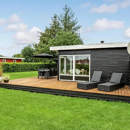 בית נופש Laerkemose Iv